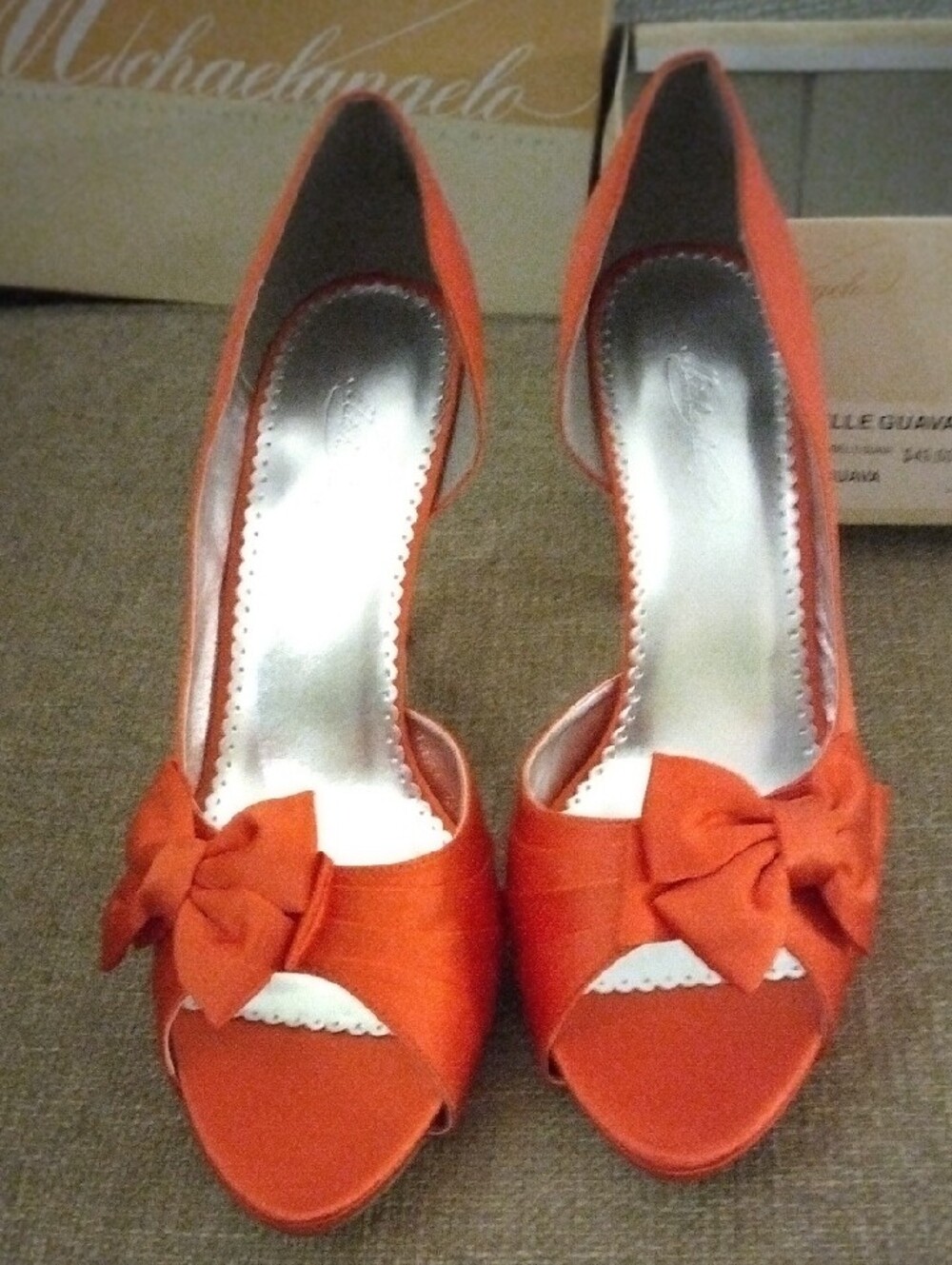 Michaelangelo Maribelle Guava Peep-Toe Heels with Bow - Picture 2 of 4